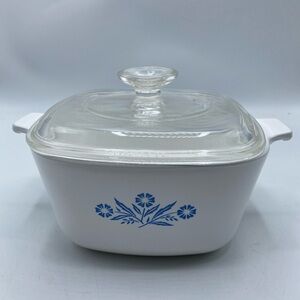 Vintage Corning Ware Blue Cornflower Casserole P-1 3/4-B Dish w/ Lid E-33